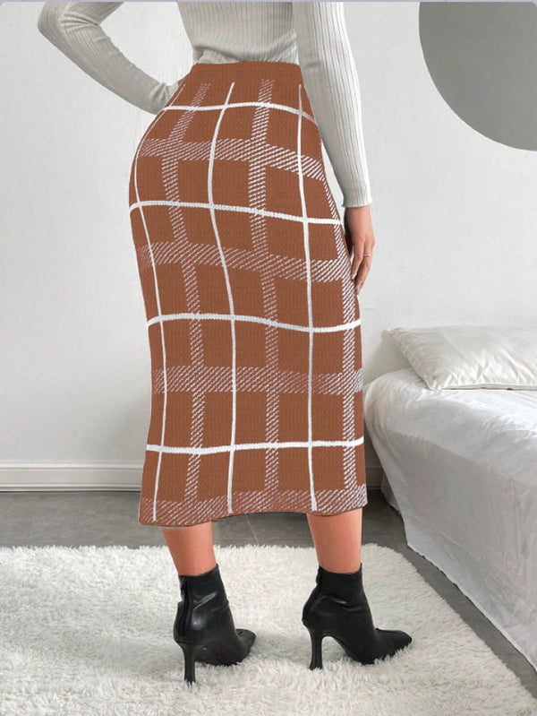 Essnce Plaid Pattern Split Hem Knit Skirt (Khaki)
