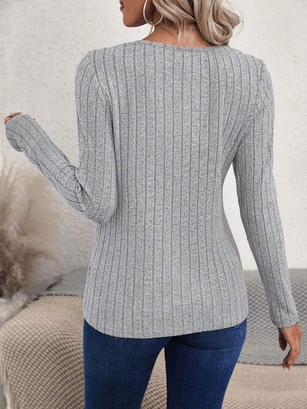 Women's Asymmetric Hem Slit Ribbed Long Sleeve T-Shirt (Grey)
