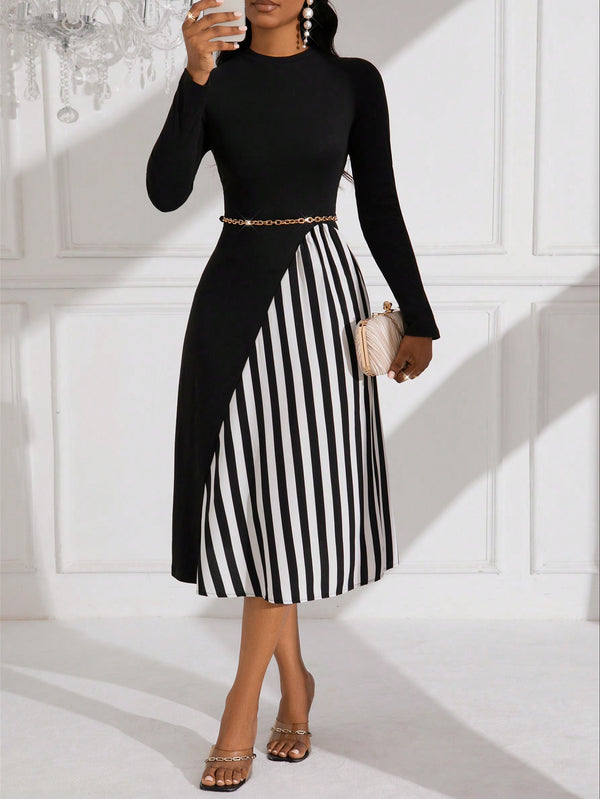 Lady Women's Pure Color Striped Patchwork Dress (Black and White)
