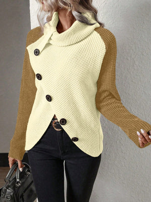 LUNE Contrasting Color Draped Neck Wrap Sweater (Khaki)