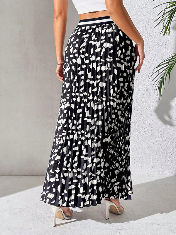 Privé Women's Printed Pleated Midi Skirt (Black-2)