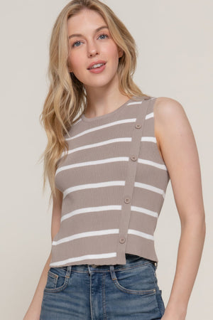 Sleeveless Diagonal Shape Stripe Spring Sweater - Sweater - SmartBuyApparel
